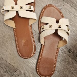 Stylish Cream Sandals with Stud Accents